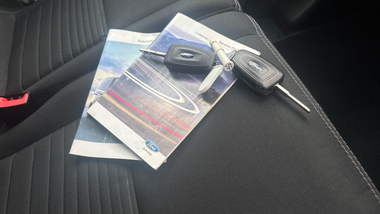 Ford Transit Custom 280 L1 Diesel Fwd 2.0 EcoBlue 130ps Low Roof Limited Van